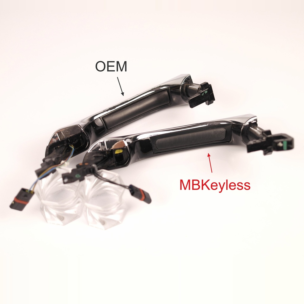 foto-v3-02 2 × klamka OEM vs MBK — środek
